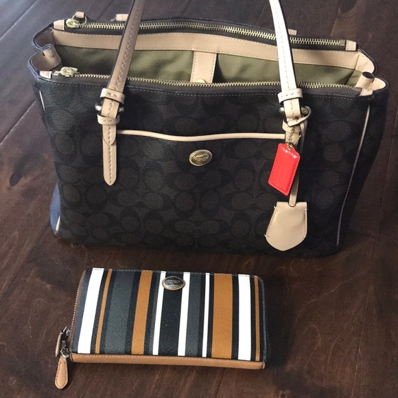 Coach Bags Authentic Coach Purse Wallet Combo Poshmark